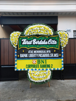 Papan Bunga Duka di Puncakmanggis