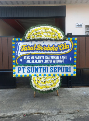 Papan Bunga Duka di Puncakmanggis